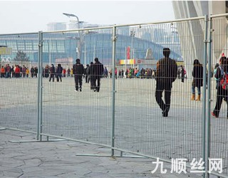 移动护栏2.jpg